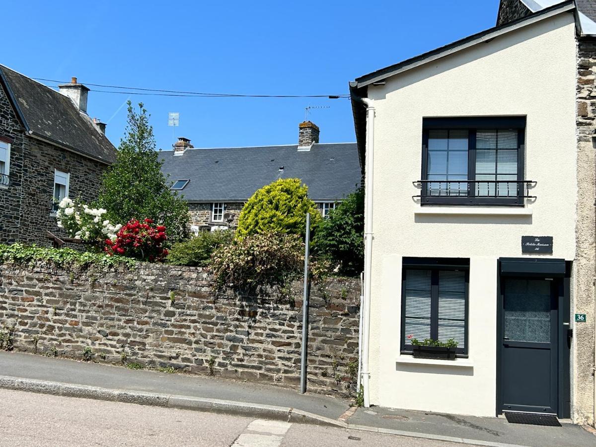 La Petite Maison Pont-d'Ouilly Exteriör bild